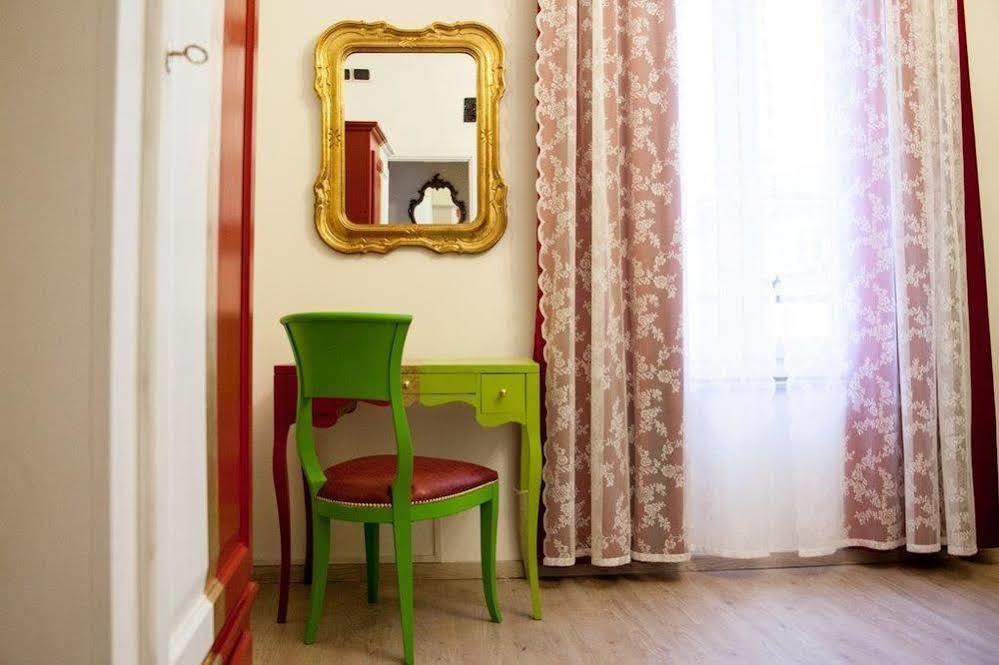Hotel Due Spade Fidenza Eksteriør bilde